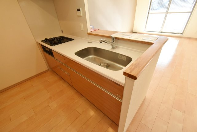 レジェンダリー甲子園浦風町のキッチン