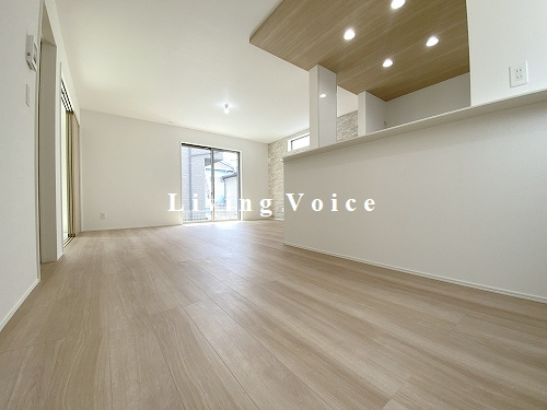 【独立洗面台】 | 【仲介手数料０円】秦野市堀山下3期　新築一戸建て　全7棟 | 秦野市堀山下3期　新築一戸建て　全7棟