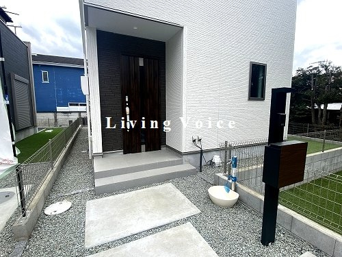 【エントランス】 | 【仲介手数料０円】秦野市堀山下3期　新築一戸建て　全7棟 | 秦野市堀山下3期　新築一戸建て　全7棟