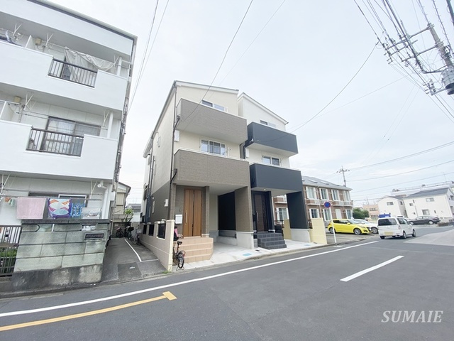 芝下1丁目住宅の外観|左側がA棟になります☆