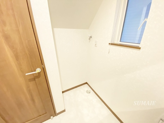 芝下1丁目住宅のその他|室内洗濯機置き場はこちらになります☆