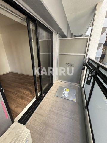 ファーストフィオーレ京橋ノワールのバルコニー