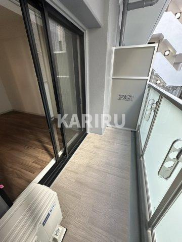 ファーストフィオーレ京橋ノワールのバルコニー