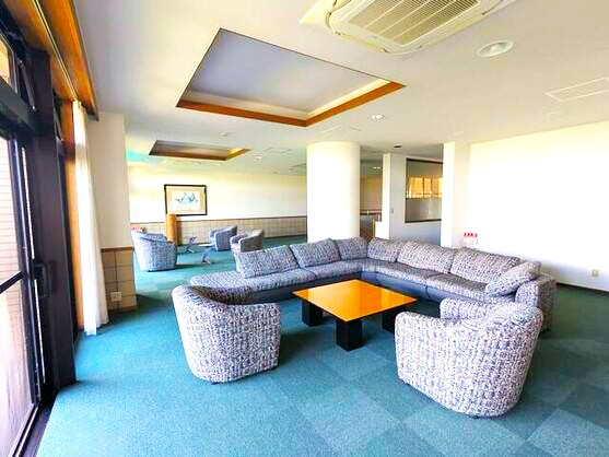 サンヴェール伊東オーシャンビューのロビー|くつろぎや団らんによさそうです