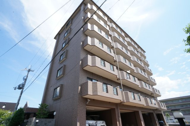 レジデンスコマイ