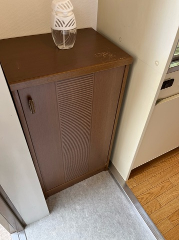 メゾンド長束の玄関