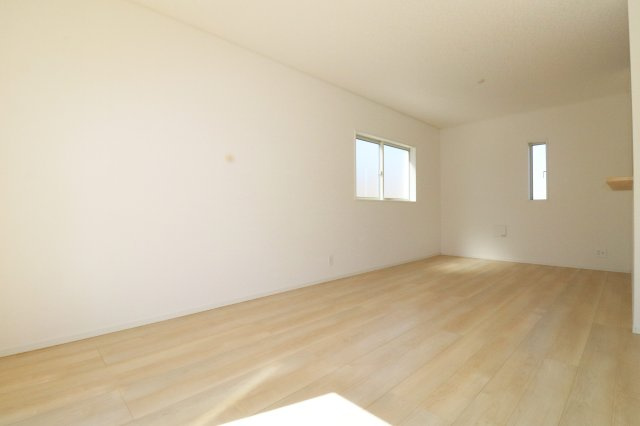 二本松市油井字無地ノ内　　　２号棟　　　油井小学校、安達中学区の居間・リビング|※同社施工例