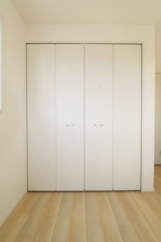 二本松市油井字無地ノ内　　　２号棟　　　油井小学校、安達中学区の収納|※同社施工例