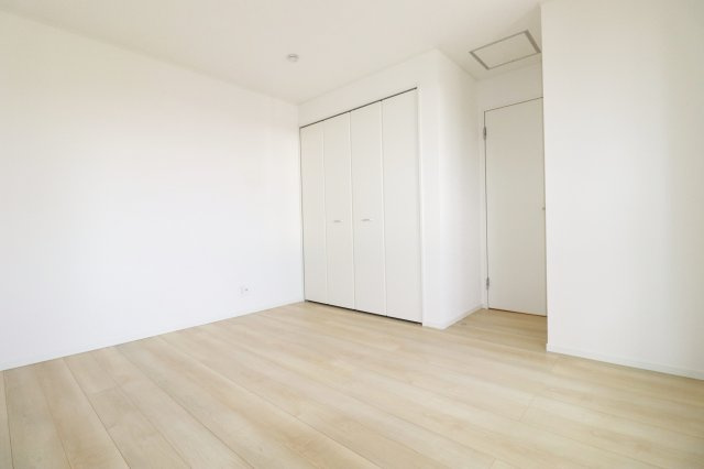 二本松市油井字無地ノ内　　　２号棟　　　油井小学校、安達中学区の収納|※同社施工例