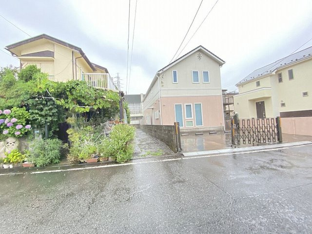 戸塚区汲沢6丁目　土地　2470万円の周辺