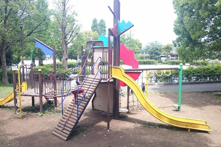 戸塚区汲沢6丁目　土地　2470万円の周辺