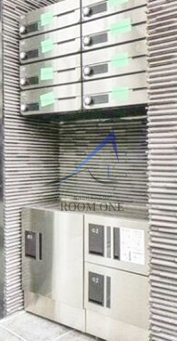 グランクオール中村橋のその他共用部分|集合ポストと宅配ボックスです。