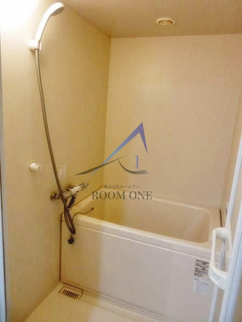 ヴィラロッソカバーロの浴室|お風呂です。