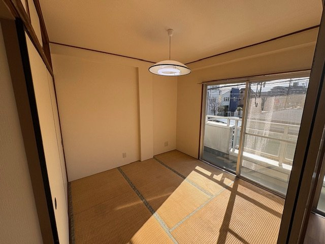 笹屋マンションの和室