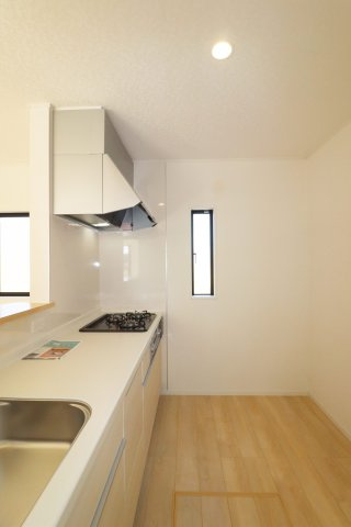 二本松市油井字無地ノ内　　　３号棟　　　油井小学校、安達中学区の居間・リビング|※同社施工例