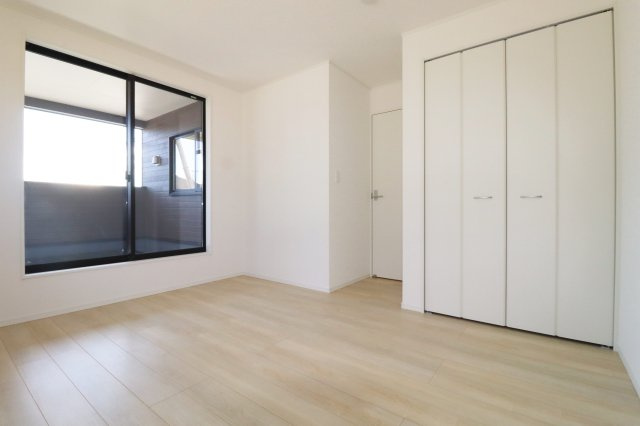 二本松市油井字無地ノ内　　　３号棟　　　油井小学校、安達中学区の洋室|※同社施工例