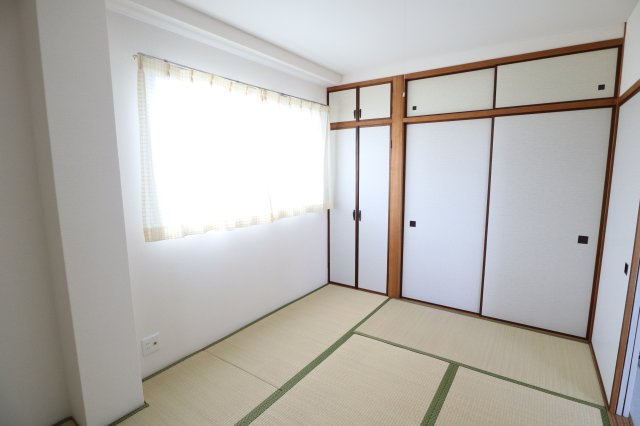 原田ハイツの和室