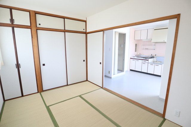 原田ハイツの和室