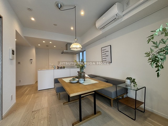 家具は付きません。