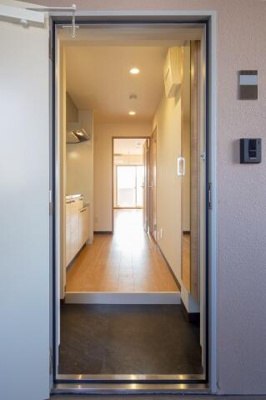 【玄関】 | ステーラ・ルーチェ