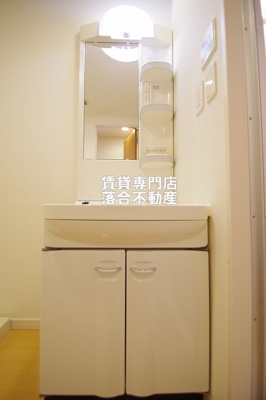 【独立洗面台】 | リブリ・Ｔ＆Ｓ | 独立洗面化粧台付き