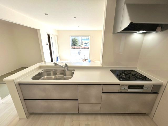 新築戸建　長野稲里町中氷鉋の前面道路含む現地写真|南側道路