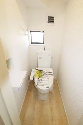 二本松市油井字無地ノ内　　　４号棟　　　油井小学校、安達中学区の和室|リビングに隣接する和室　※同社施工例