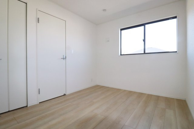 二本松市油井字無地ノ内　　　４号棟　　　油井小学校、安達中学区の収納|シューズクローゼット♪　※同社施工例