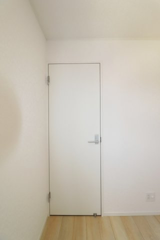 二本松市油井字無地ノ内　　　４号棟　　　油井小学校、安達中学区のバルコニー|※同社施工例