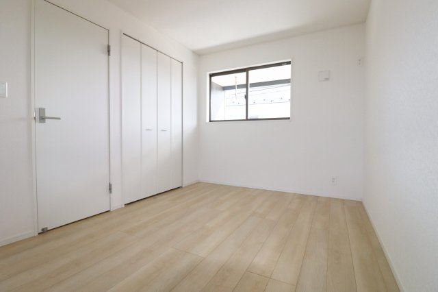 二本松市油井字無地ノ内　　　４号棟　　　油井小学校、安達中学区のバルコニー|※同社施工例