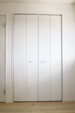 二本松市油井字無地ノ内　　　４号棟　　　油井小学校、安達中学区の洋室|※同社施工例