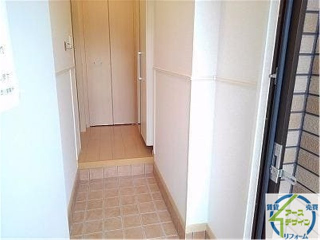 フェリーチェ　Ⅱの玄関|パース写真