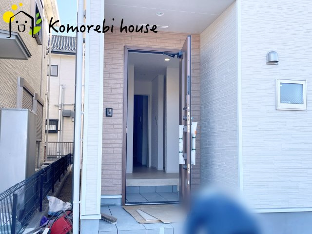 伊奈町中央　第3　クレイドルガーデン　04の玄関|毎日通る玄関はこちらです