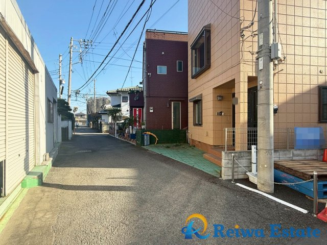 中古戸建　高座郡寒川町一之宮5丁目の前面道路含む現地写真