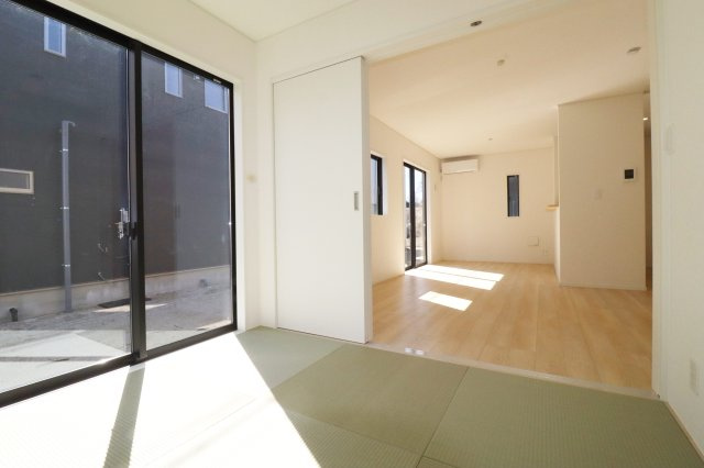 二本松市油井字無地ノ内　　　５号棟　　　油井小学校、安達中学区のキッチン|※同社施工例