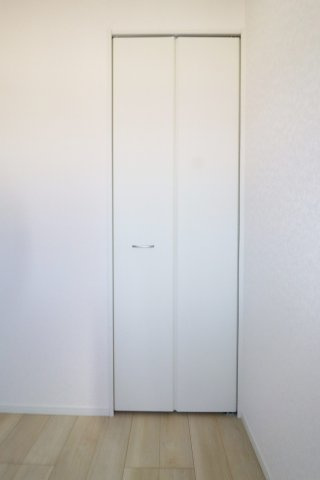 二本松市油井字無地ノ内　　　５号棟　　　油井小学校、安達中学区の洋室|※同社施工例