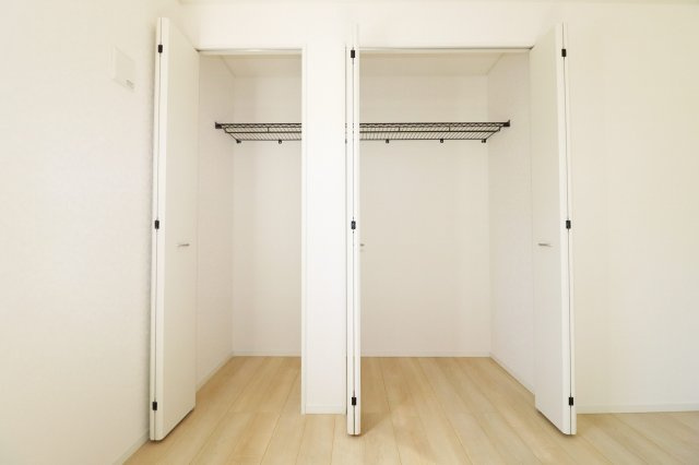 二本松市油井字無地ノ内　　　５号棟　　　油井小学校、安達中学区の洋室|※同社施工例