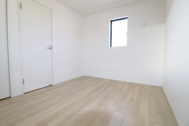 二本松市油井字無地ノ内　　　５号棟　　　油井小学校、安達中学区のバルコニー|※同社施工例