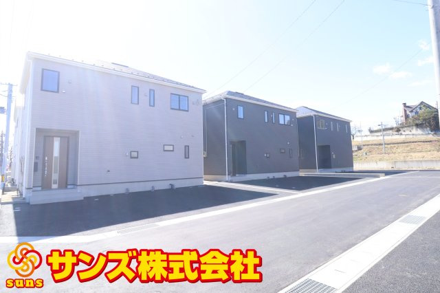 二本松市油井字無地ノ内　　　５号棟　　　油井小学校、安達中学区の外観|北東側から見た区画全体