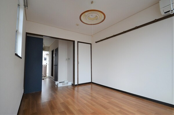 アルファヒルズの居間・リビング