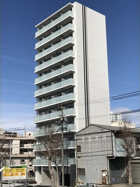 ブリリアコート金山の外観