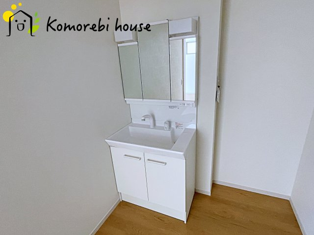 上尾市浅間台　1期　新築一戸建て　テラシエ　01の独立洗面台|26.1.19撮影済み