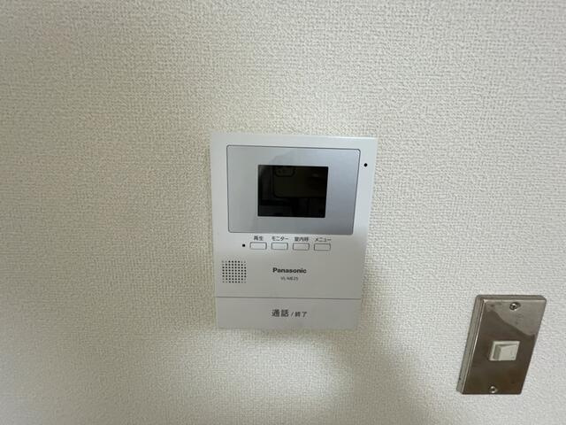 調布市調布ケ丘１丁目のアパートのセキュリティ