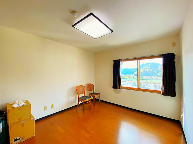 センシブル大仁の洋室|洋室7.2帖のお部屋