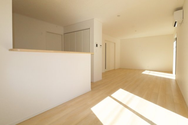 二本松市油井字無地ノ内　　　６号棟　　　油井小学校、安達中学区の外観|南東側から見た区画全体