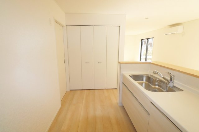 二本松市油井字無地ノ内　　　６号棟　　　油井小学校、安達中学区の居間・リビング|※同社施工例