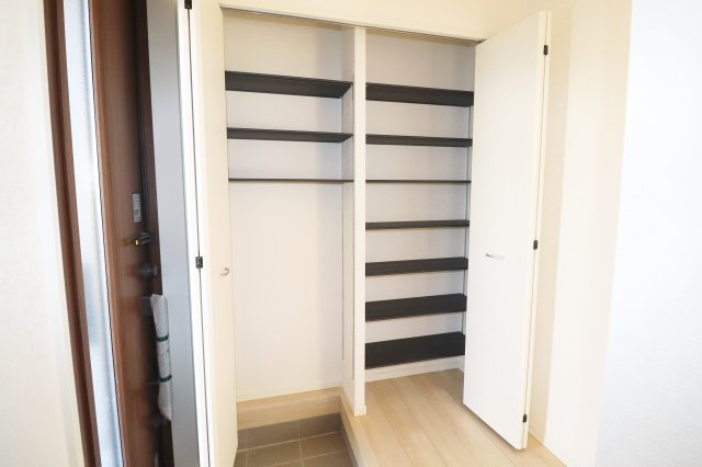 二本松市油井字無地ノ内　　　６号棟　　　油井小学校、安達中学区の収納|※同社施工例