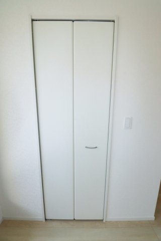 二本松市油井字無地ノ内　　　６号棟　　　油井小学校、安達中学区の玄関|※同社施工例