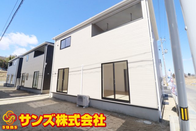 二本松市油井字無地ノ内　　　６号棟　　　油井小学校、安達中学区の外観|南東から見た外観♪