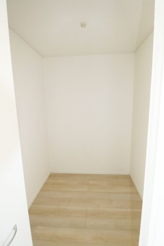 二本松市油井字無地ノ内　　　６号棟　　　油井小学校、安達中学区の玄関|※同社施工例